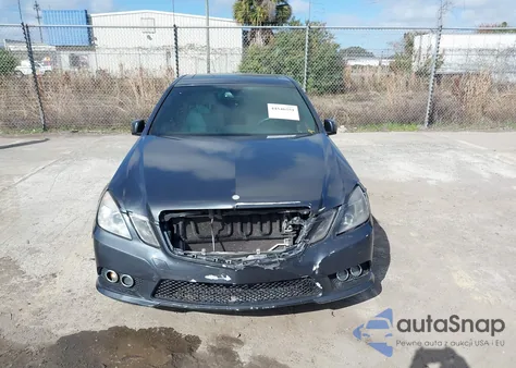 2010 Mercedes-Benz E 350 z USA, uszkodzony, nr VIN WDDHF5GB1AA056326